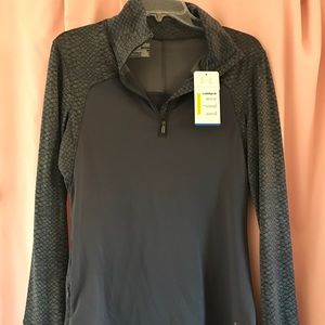 Under Armour pullover